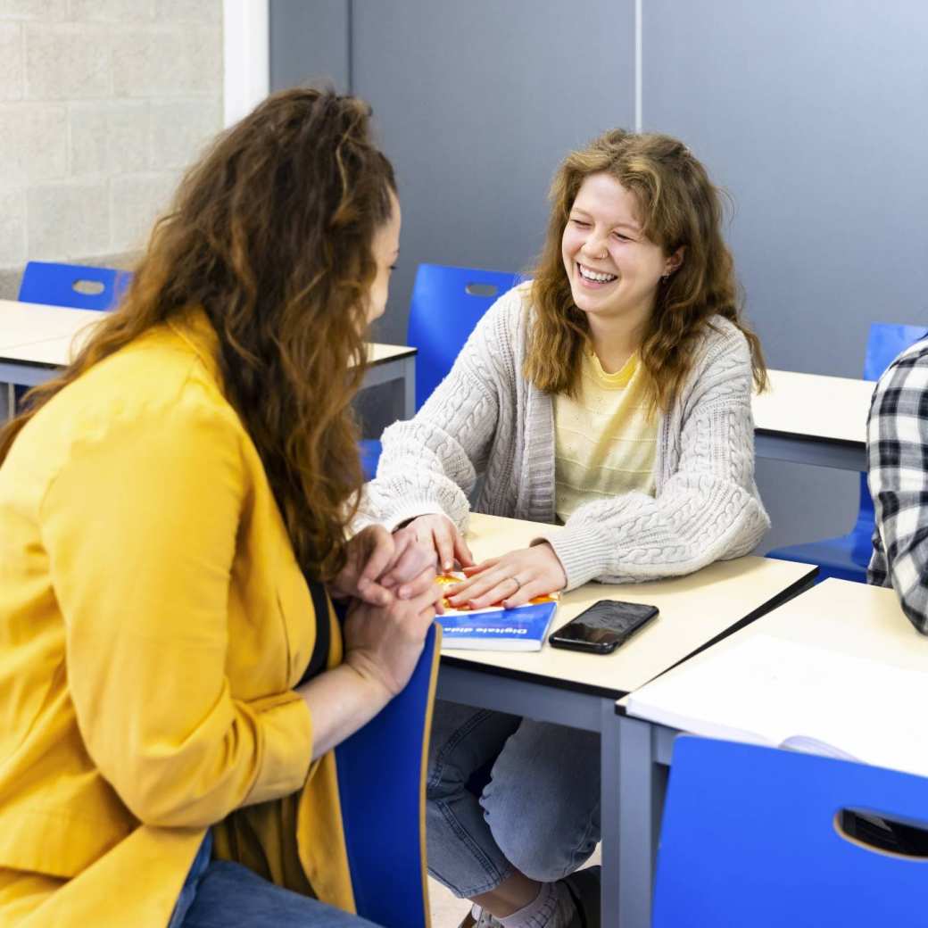 CS studenten in de les
