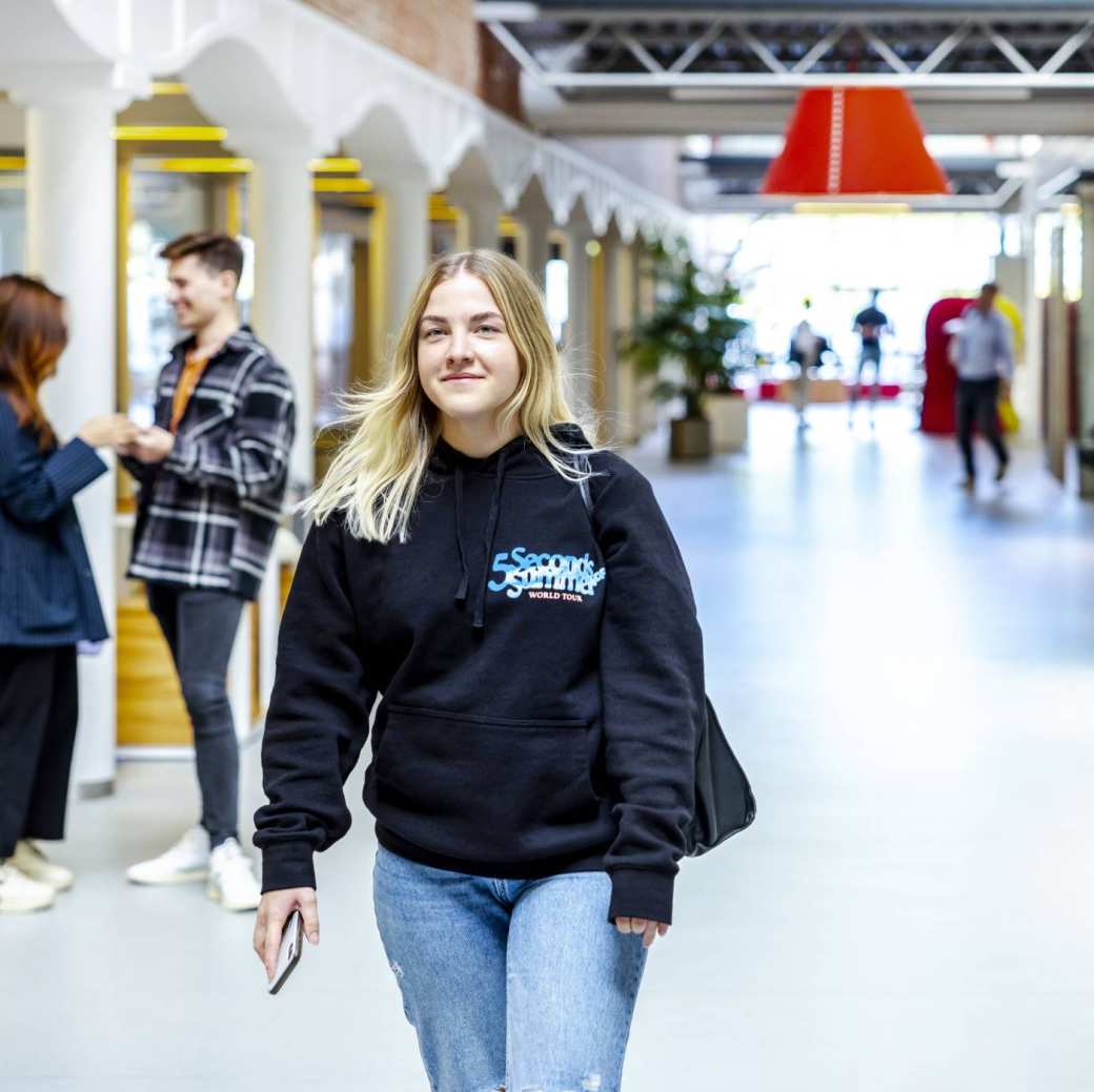 Studenten in International School of Business Basecamp