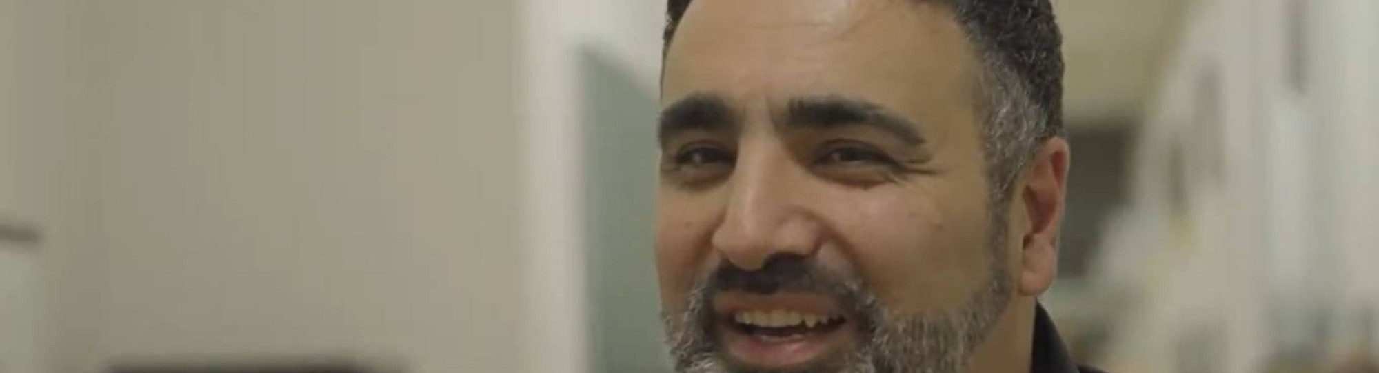 Videostill Terugblik Collegetour 2019 met Sinan can 