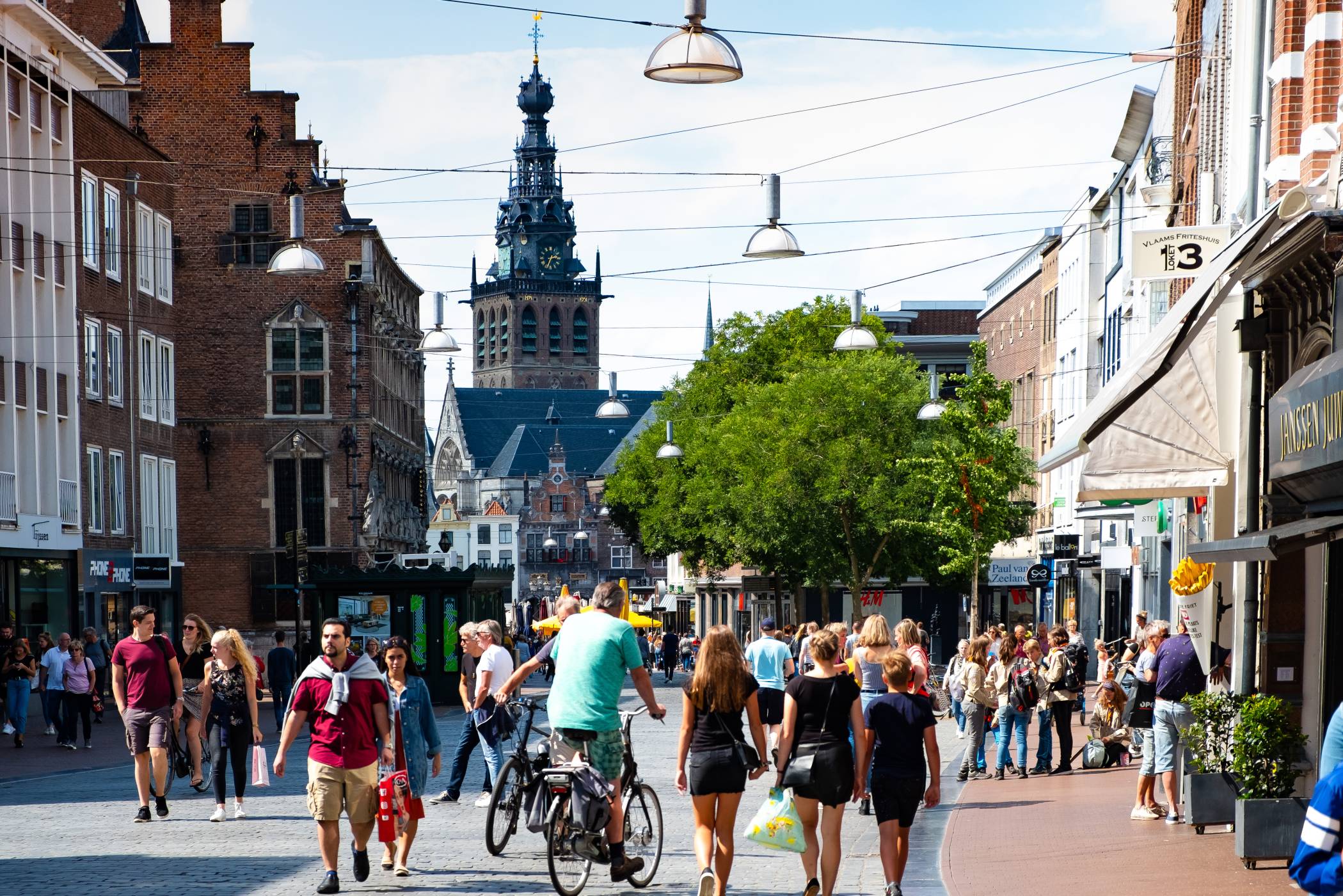 Need new clothes? Electronics? A bike? Nijmegen has got you covered. 